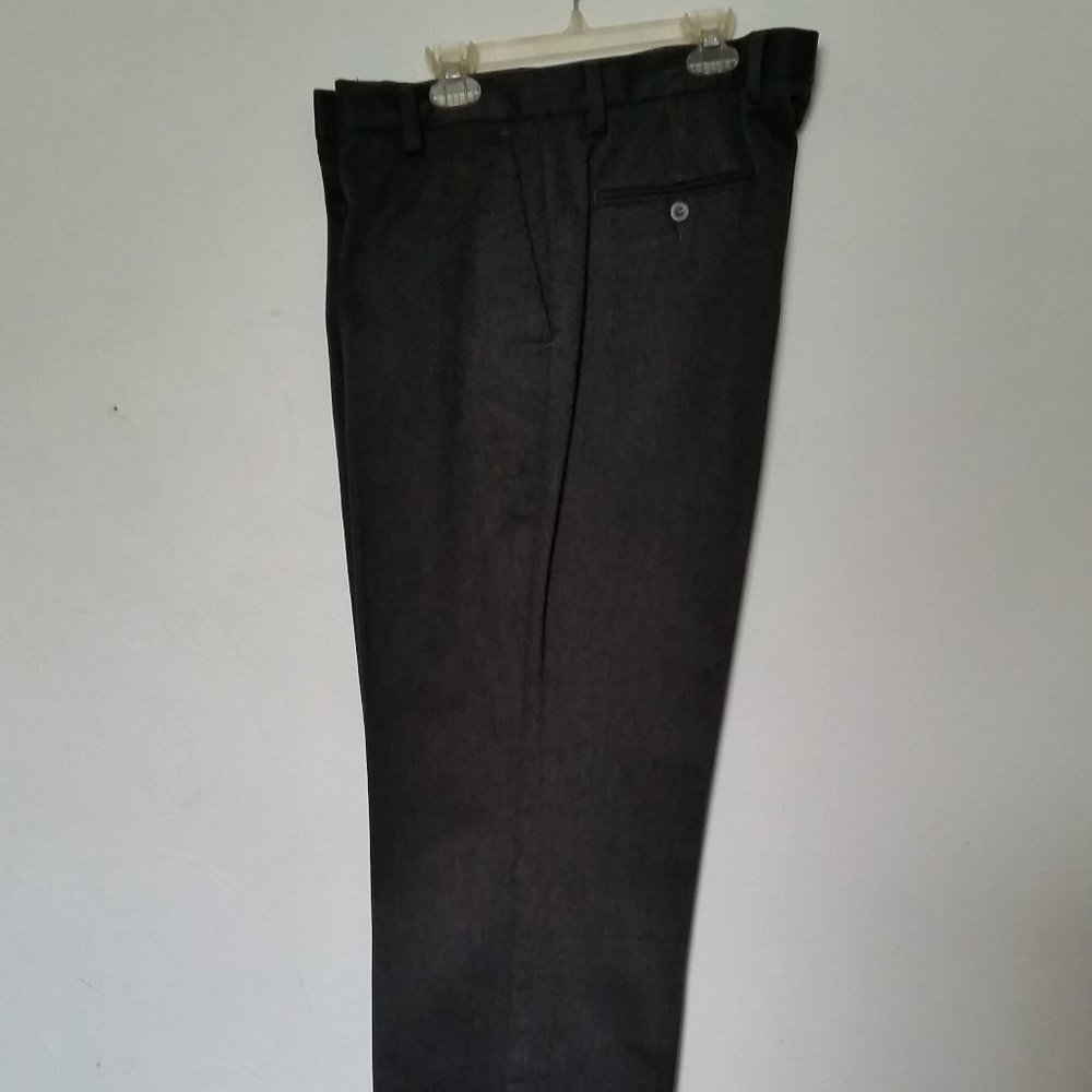 Dockers D3 Classic Fit Pleated Gray Pants Mens Size 38 x29